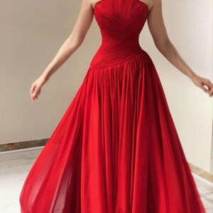 فستان احمر بكسرات